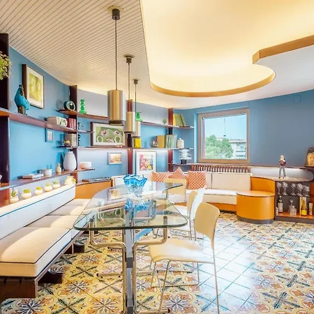Apartment Round House *